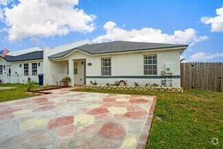 Building Photo - 11605 SW 147th Ter