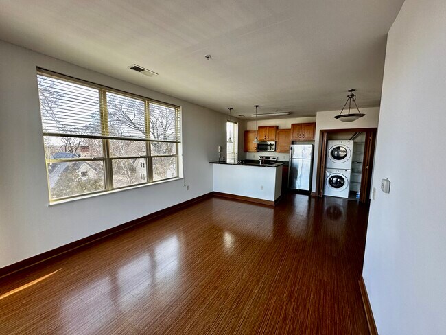 Foto del edificio - 1917 Monroe St