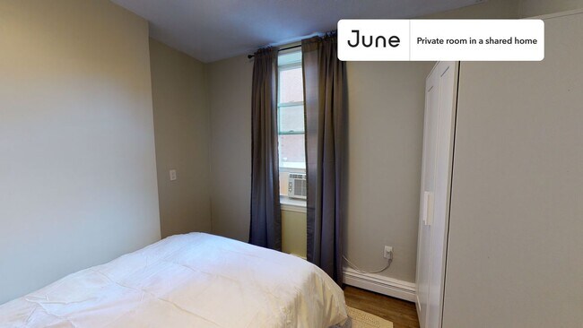Foto del edificio - Room in Shared 3 bed/1 bath home in North End