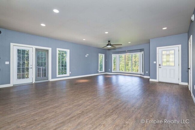 Foto del edificio - 3 Bed 2 Bath Single Family Home in North P...