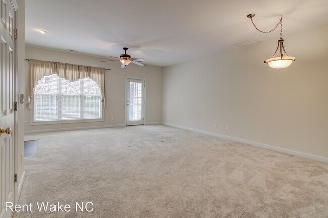 Building Photo - 2 br, 2.5 bath House - 9005 Grassington Way