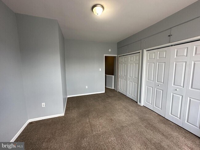 Foto del edificio - 1935 E Wensley St