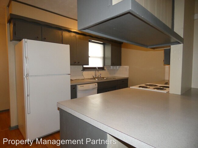 Foto del edificio - 3 br, 1.5 bath House - 1910 W Greenfield