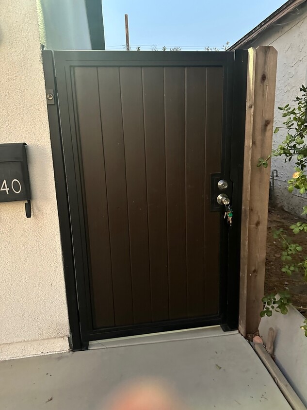 Foto principal - 5740 Bertrand Ave