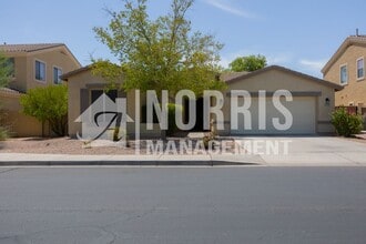 Building Photo - 115 W Blue Lagoon Dr