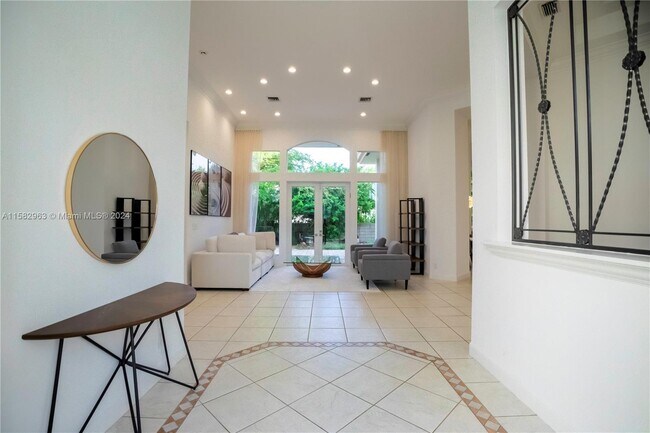 Foto del edificio - 3324 Oak Hill St