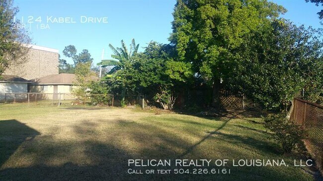 Building Photo - 1124 Kabel Dr