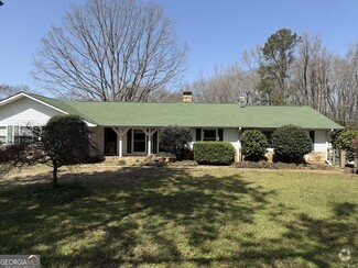 Building Photo - 376 Lawshe Rd
