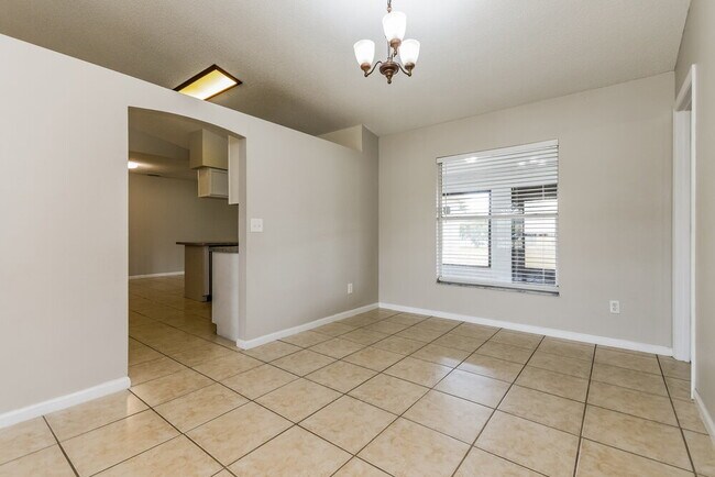 Foto del edificio - 115 Pine Top Ln