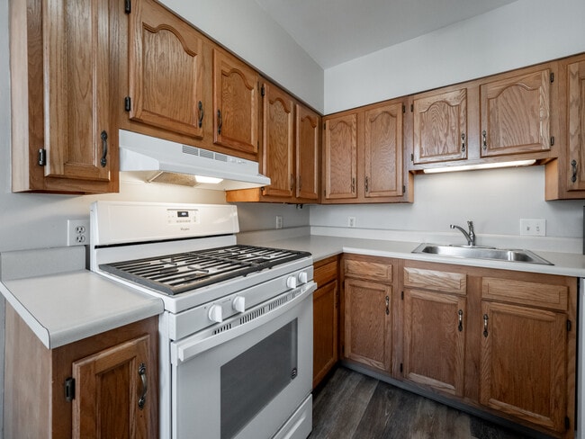 2308-2 - Steiner Realty South Side Listings