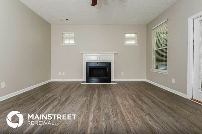 Foto del edificio - 4683 Highpoint Ln