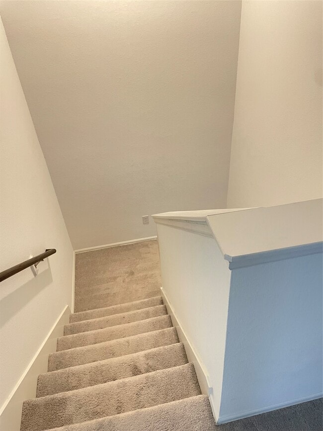 Building Photo - 21723 Piscinola Ln