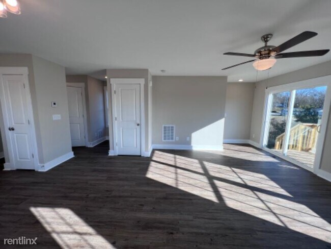 Foto del edificio - 3 br, 2.5 bath House - 1236 Perkins St
