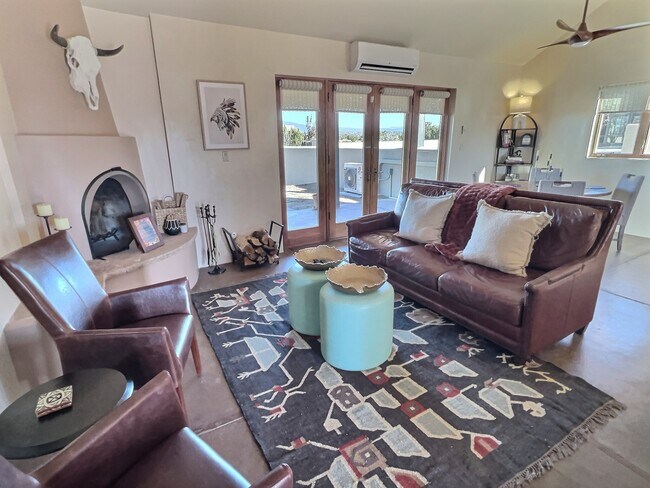 Foto del edificio - 46 Cattle Dr