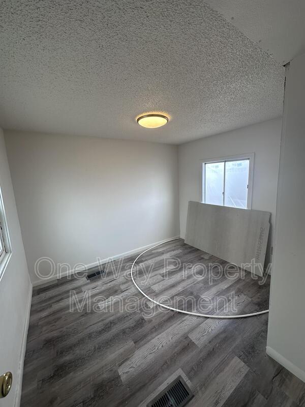 Foto del edificio - 2303 S Greeley Hwy