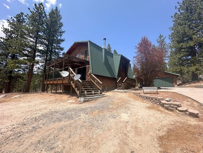 Foto del edificio - Three bedroom, Three bath home in Janesville