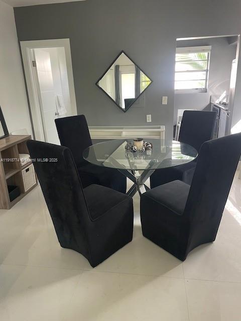 Foto del edificio - 1604 Drexel Ave