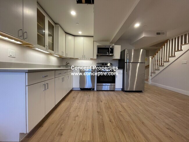 Foto del edificio - 11 Highland Park Ave
