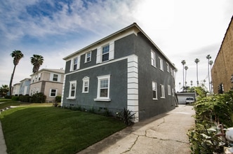Building Photo - 1634 Bronson Ave