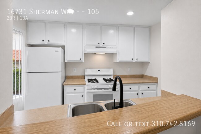 Foto del edificio - 16731 Sherman Way