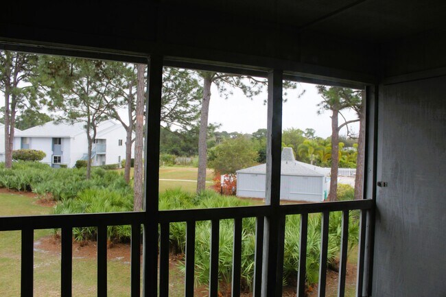 Building Photo - 5747 Deer Run Dr