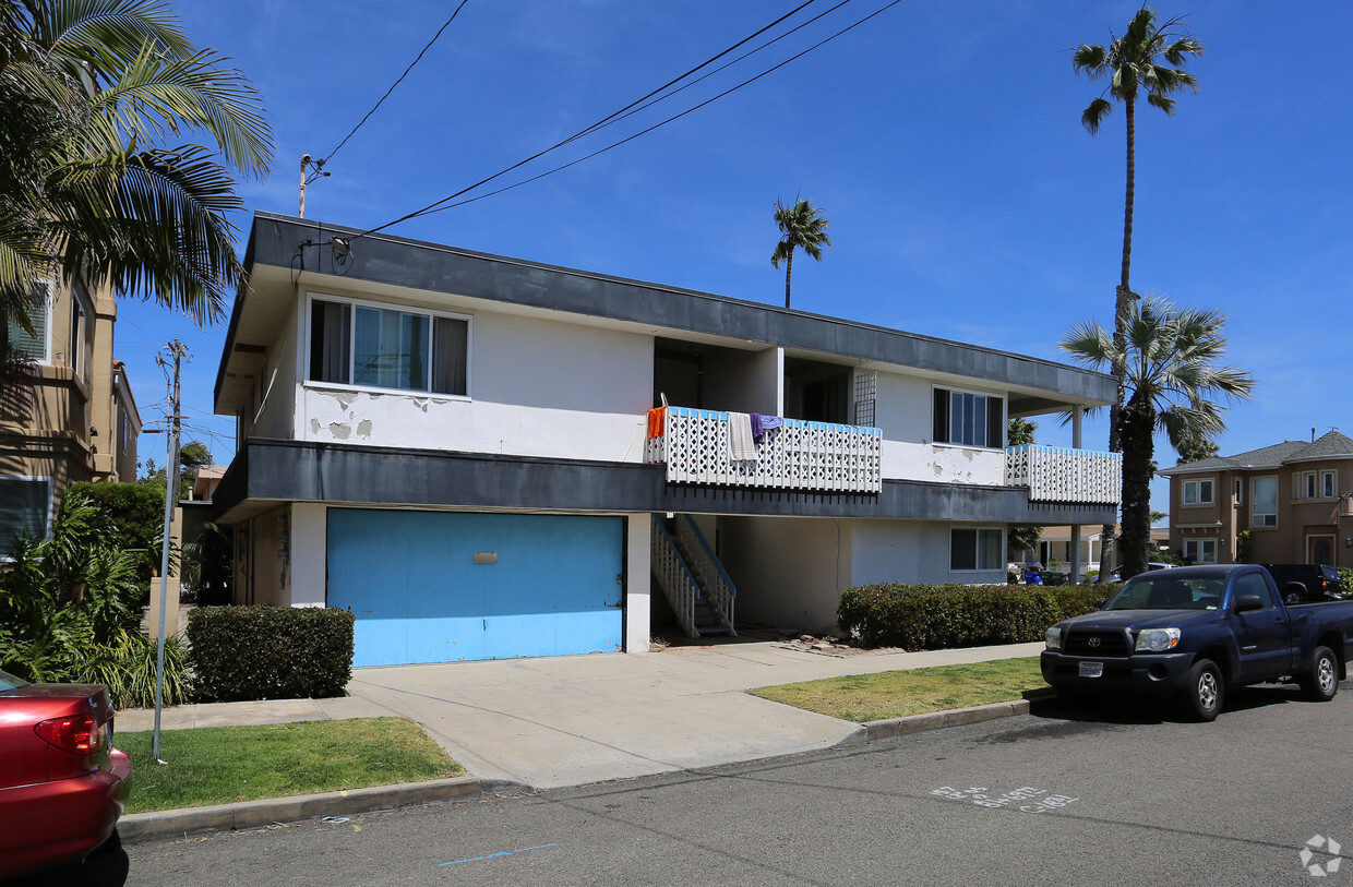Building Photo - Feder Apartments