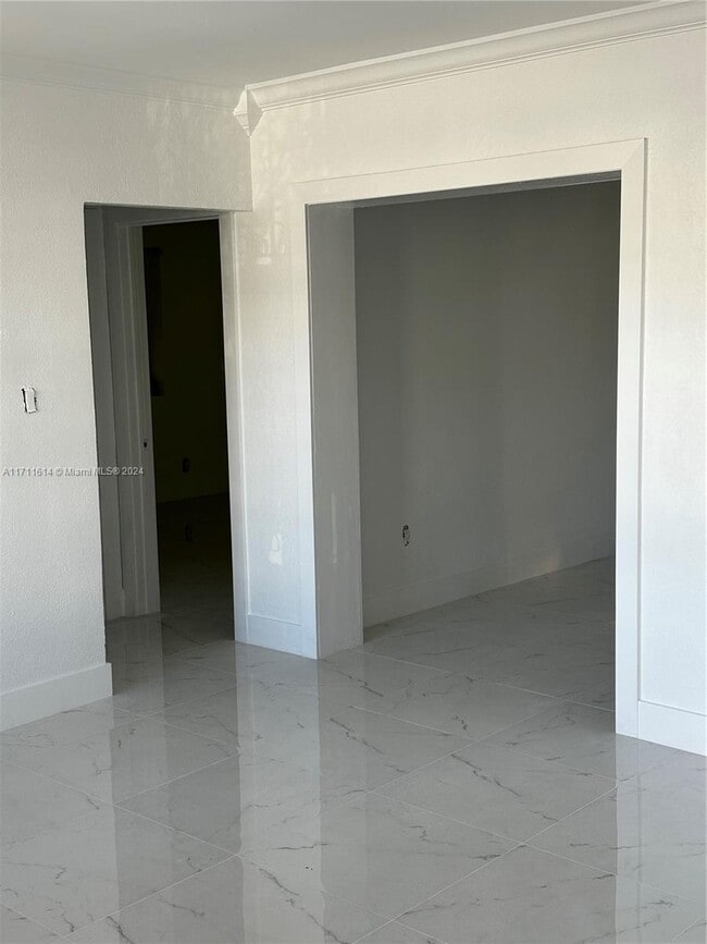 Photo - 3220 SW 4th St House