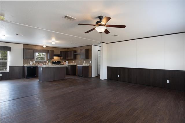 Foto del edificio - 3117 Hilltop Rd