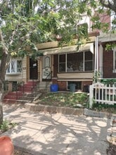 Building Photo - 1129 S 56th St