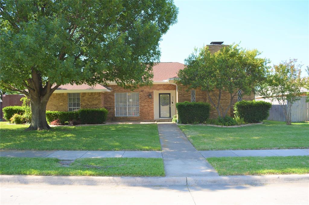 Primary Photo - 2242 Roundrock Dr