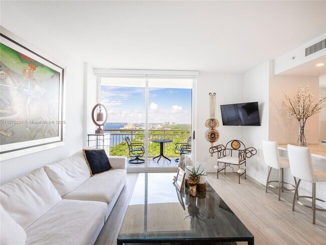 Foto del edificio - 2475 Brickell Ave