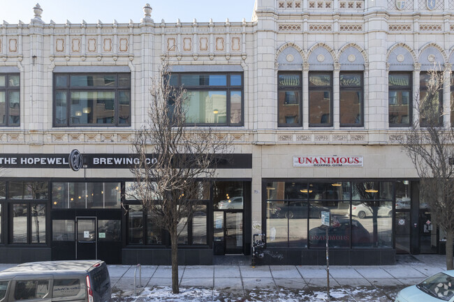 Foto del edificio - 2764-2778 Milwaukee