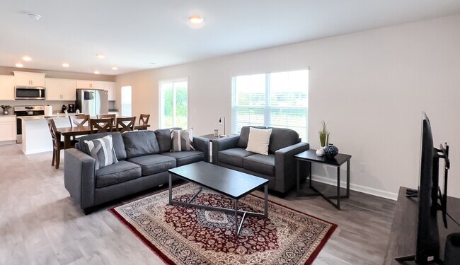 Building Photo - 5223 Ironwood Dr