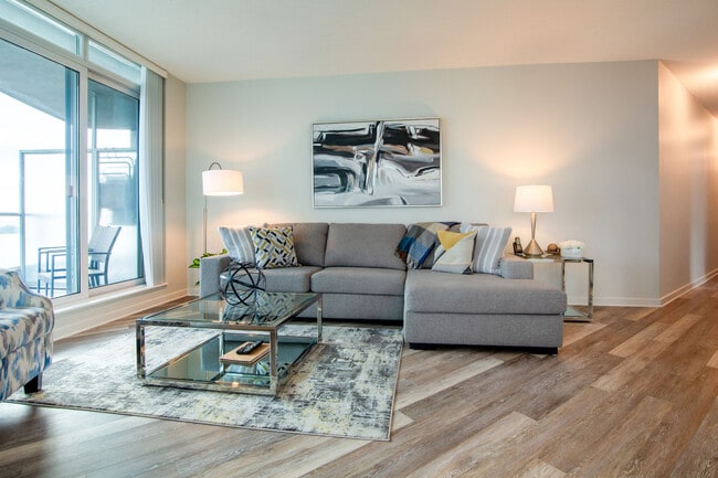 Building Photo - 207 Queens Quay W