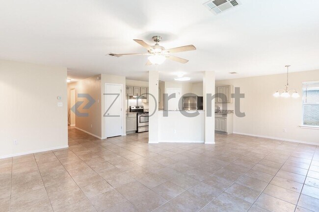 Foto del edificio - 419 Indian Meadow Dr