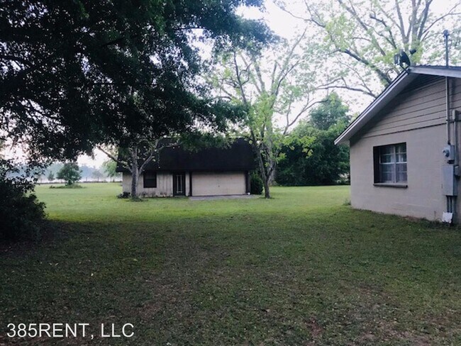 Foto del edificio - 1974 Millworks Way