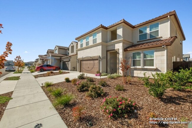 Building Photo - 15961 Mavericks Ln