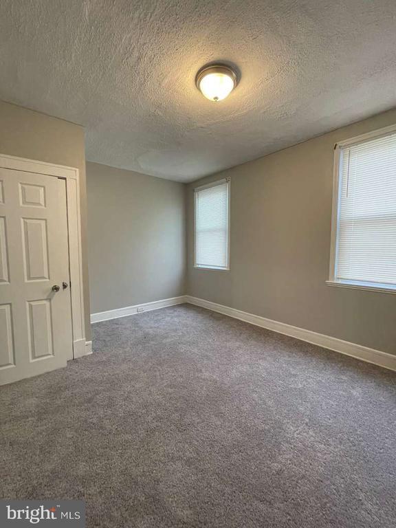 Foto del edificio - 1623 Carswell St