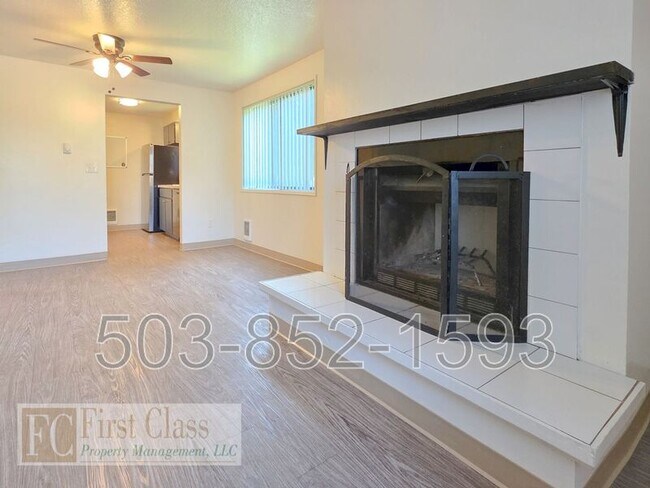 Foto del edificio - 2326 21st Pl