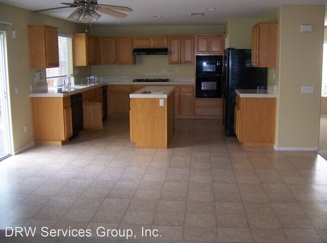 Building Photo - 4 br, 3 bath House - 2651 Noble Canyon Road