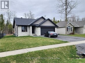 Building Photo - 47 Beech St