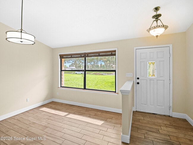 Building Photo - 3725 Laurette Rd
