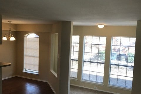 Building Photo - Cambridge Village