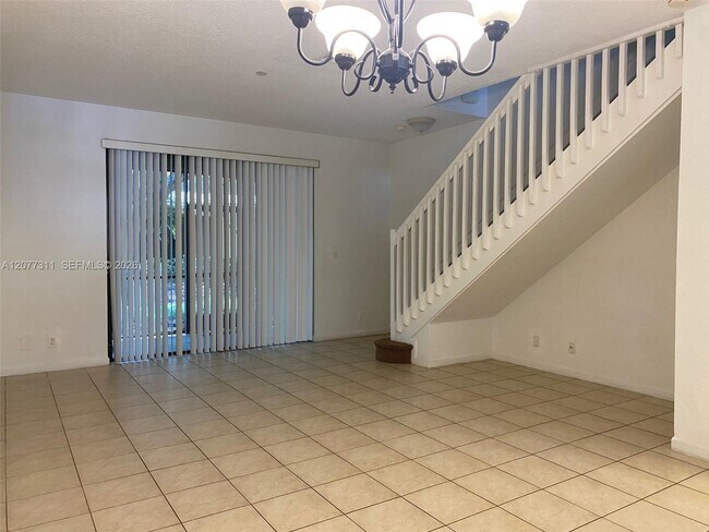 Foto del edificio - 4218 Vineyard Cir