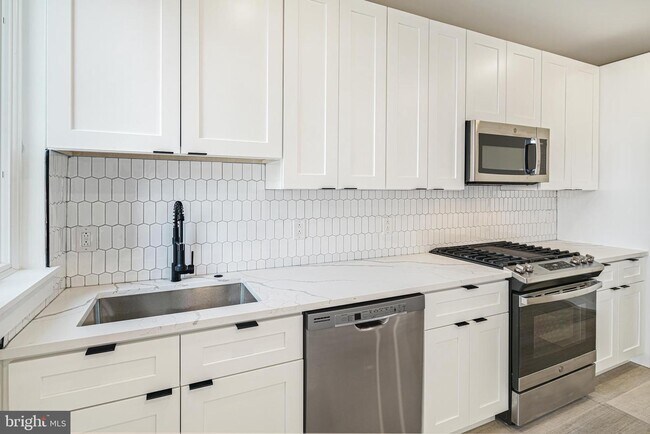 Foto del edificio - 2212 N Front St