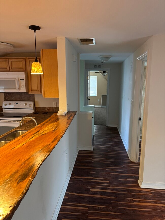Kitchen and hallway - 312 1/2 S Alabama Ave