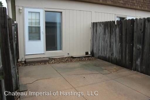 Building Photo - 3226-3236 Parklane Dr