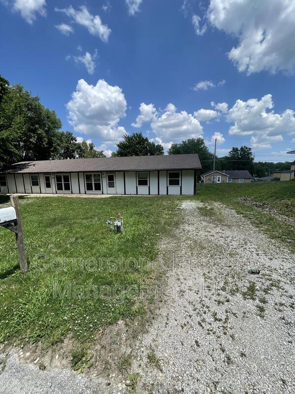 Primary Photo - 618 Birch St