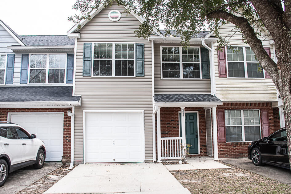 Foto principal - 268 Swaying Pine Ct