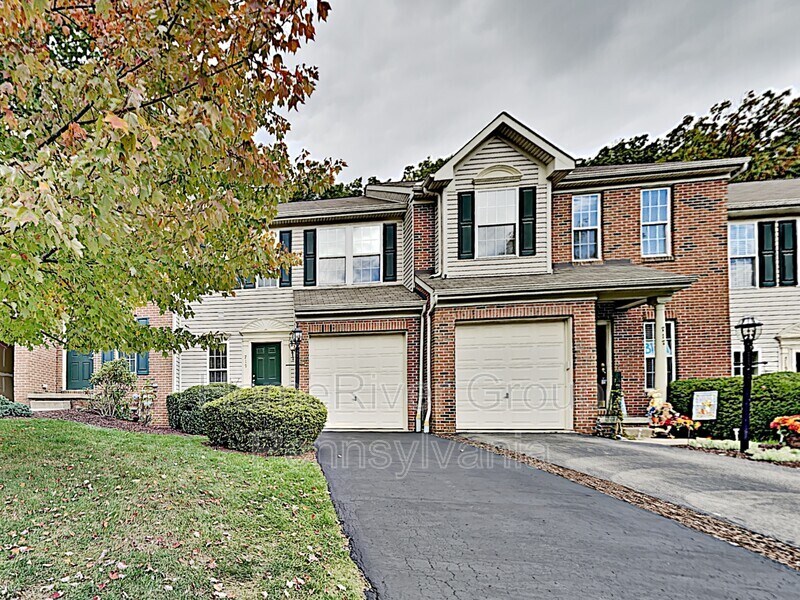 Primary Photo - 719 Norwegian Spruce Dr